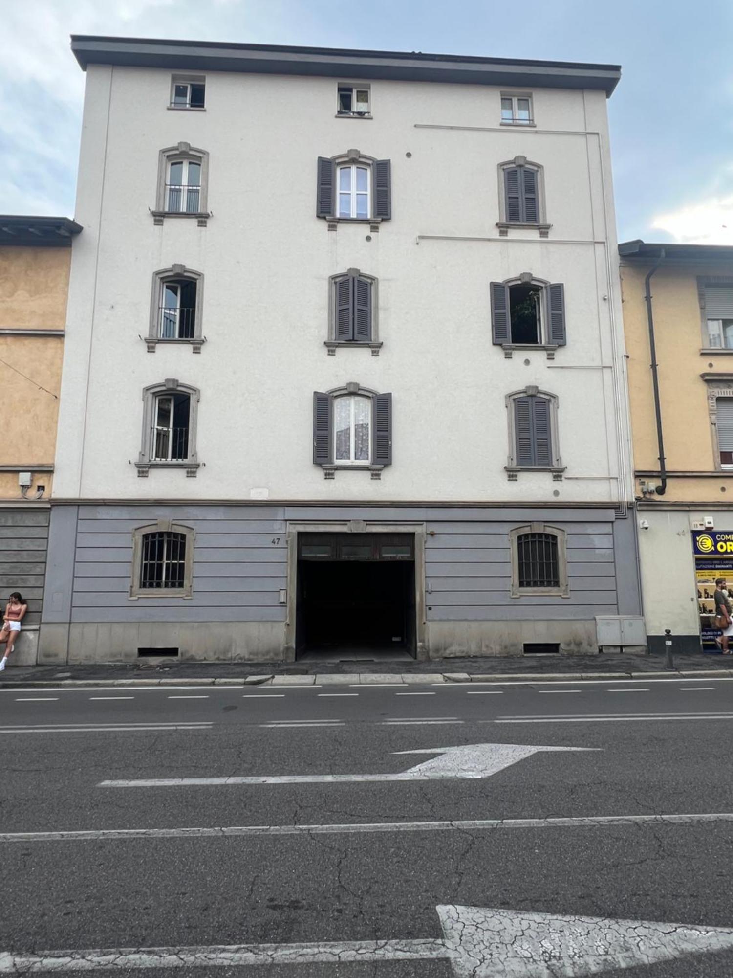 Nur Casa Vacanze Bergamo Appartement Buitenkant foto